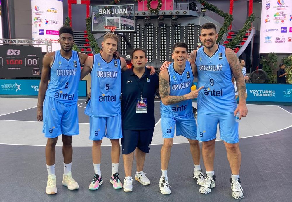 Agustín Da Costa, Rodrigo Cardozo, Javier Isis, Demian Álvarez y Esteban Batista