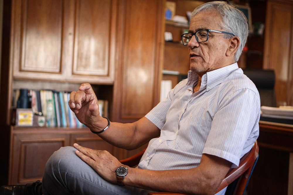 Juan Castillo ministro de Trabajo en entrevista con El Observador