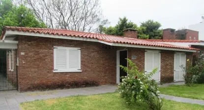 Rematarán un bien inmueble sin base en barrio Punta Gorda