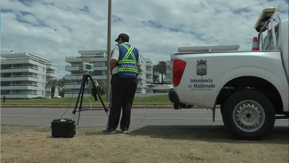 Capturas del video de los nuevos radares de la Intendencia de Maldonado