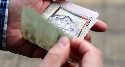 Aumento salarial para públicos: ¿de cuánto será y cómo incide la inflación?