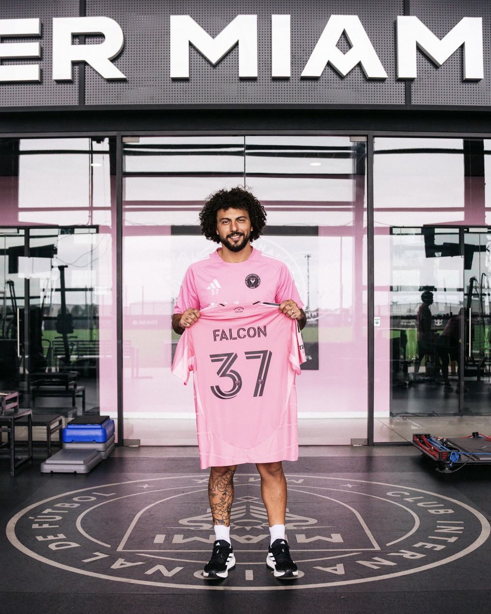 Maximiliano Falcón jugará con el número 37 en Inter Miami Maximiliano Falcón jugará con el número 37 en Inter Miami