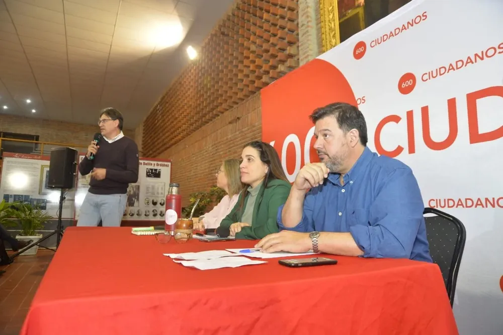 La asamblea de Ciudadanos donde se tomó la definición