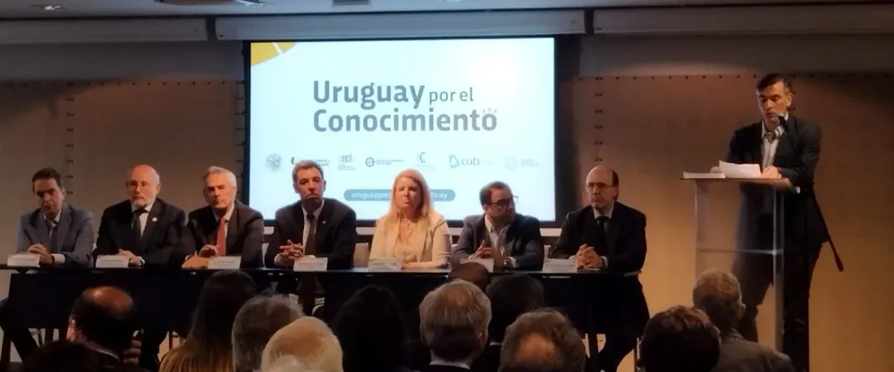 Lanzamiento de Uruguay por el Conocimiento