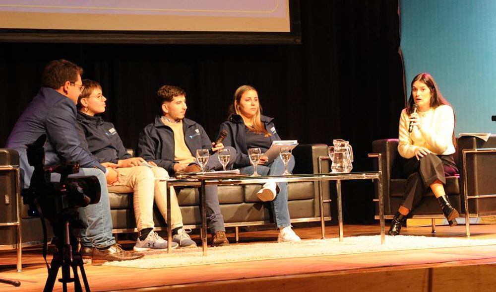 Presentación de ANEP del plan para trabajar en la convivencia en los centros educativos