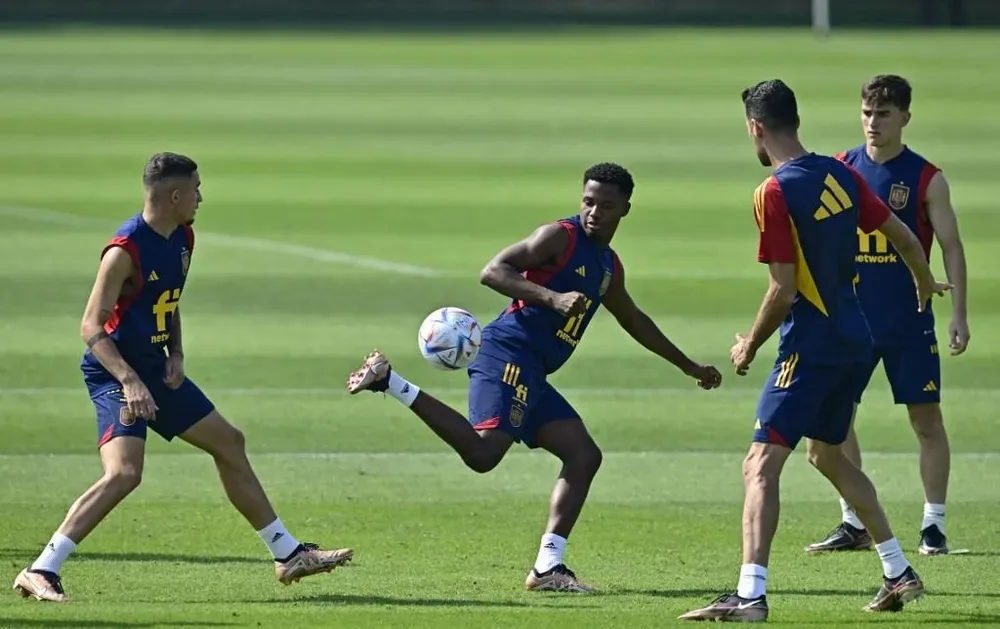 Entrenamiento de la selección española previo a su debut frente a Costa Rica