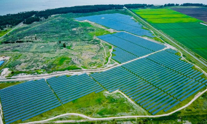 Parque solar fotovoltaico, UTE