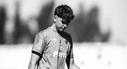 Lucca Rodríguez, golero juvenil de Liverpool