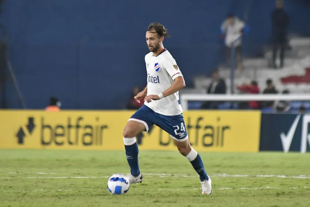 La pose de un volante exquisito