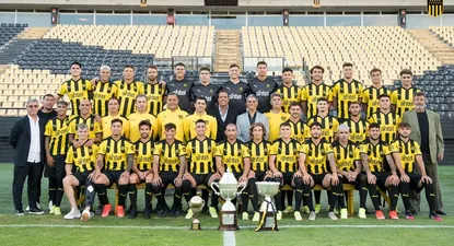 El plantel completo de Peñarol