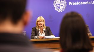 La ministra de Salud Pública, Cristina Lustemberg. Archivo