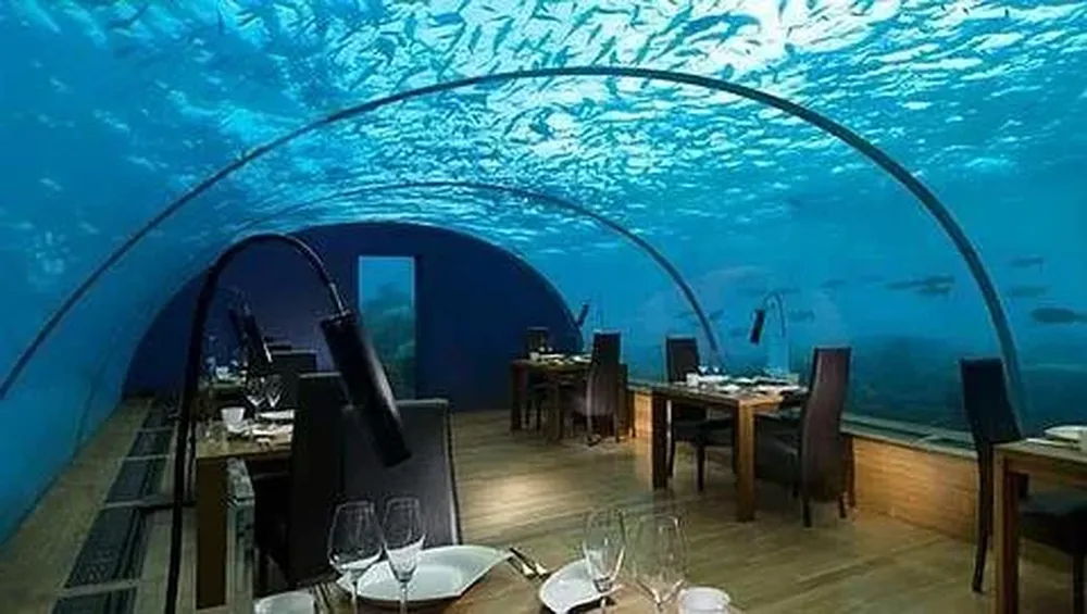 Nº6) Ithaa, Maldivas