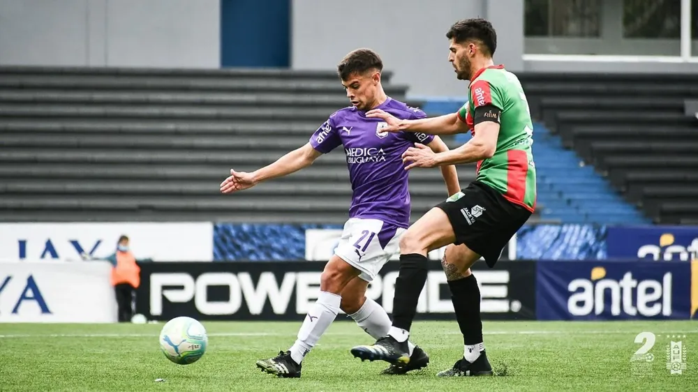 Defensor Sporting y Rampla Juniors