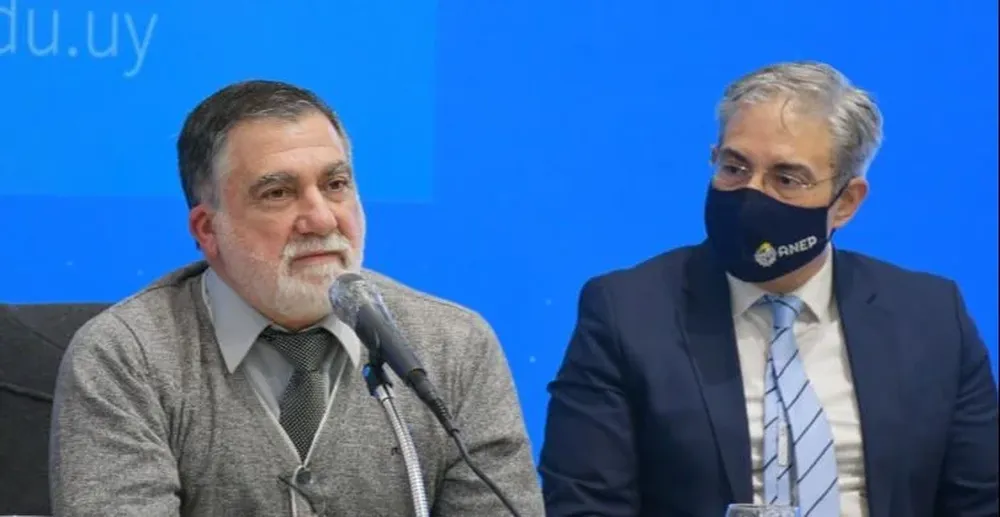 Archivo, Adémar Cordones el día que asumió como consejero docente en el Codicen