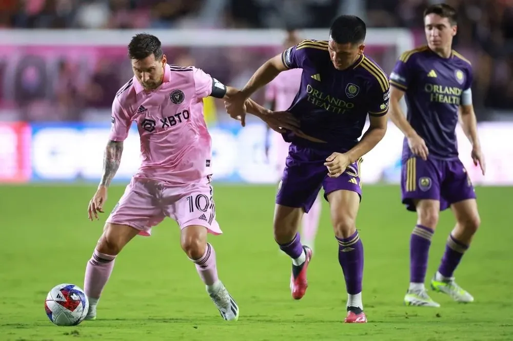 César Araújo y Lionel Messi