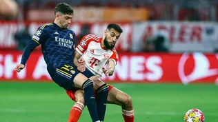 Valverde ante la marca de Noussair Mazraoui de Bayern Múnich