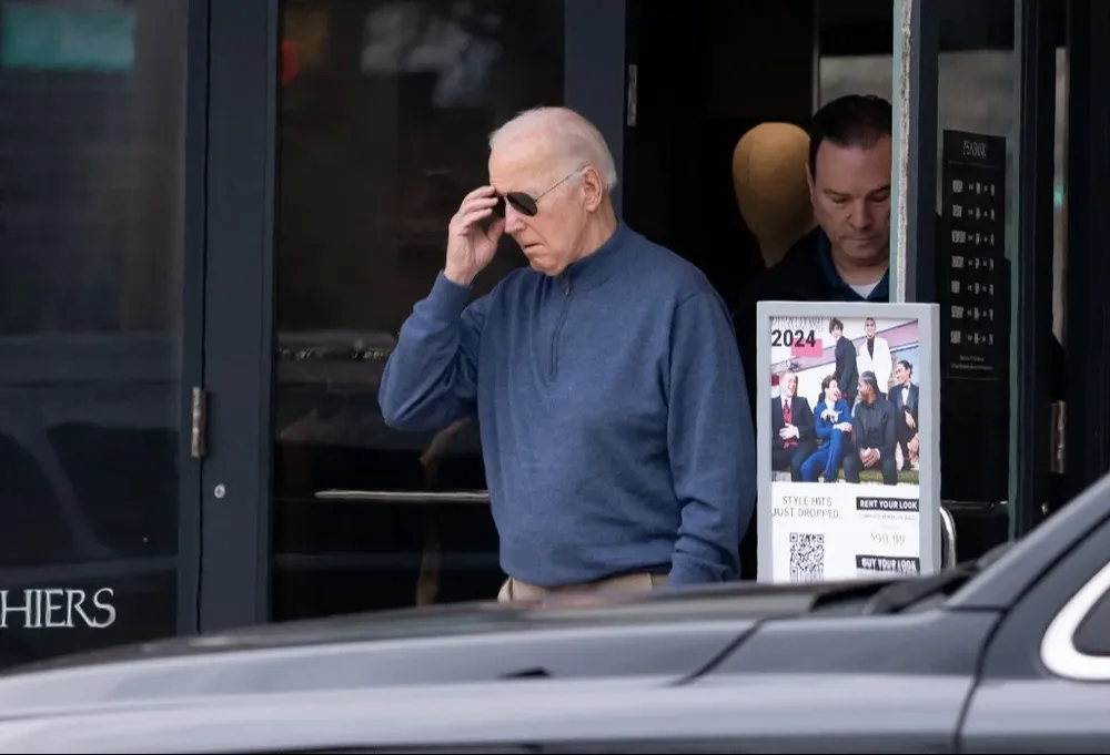 El presidente Joe Biden, de 81 años, tiene disminuidas sus capacidades cognitivas.