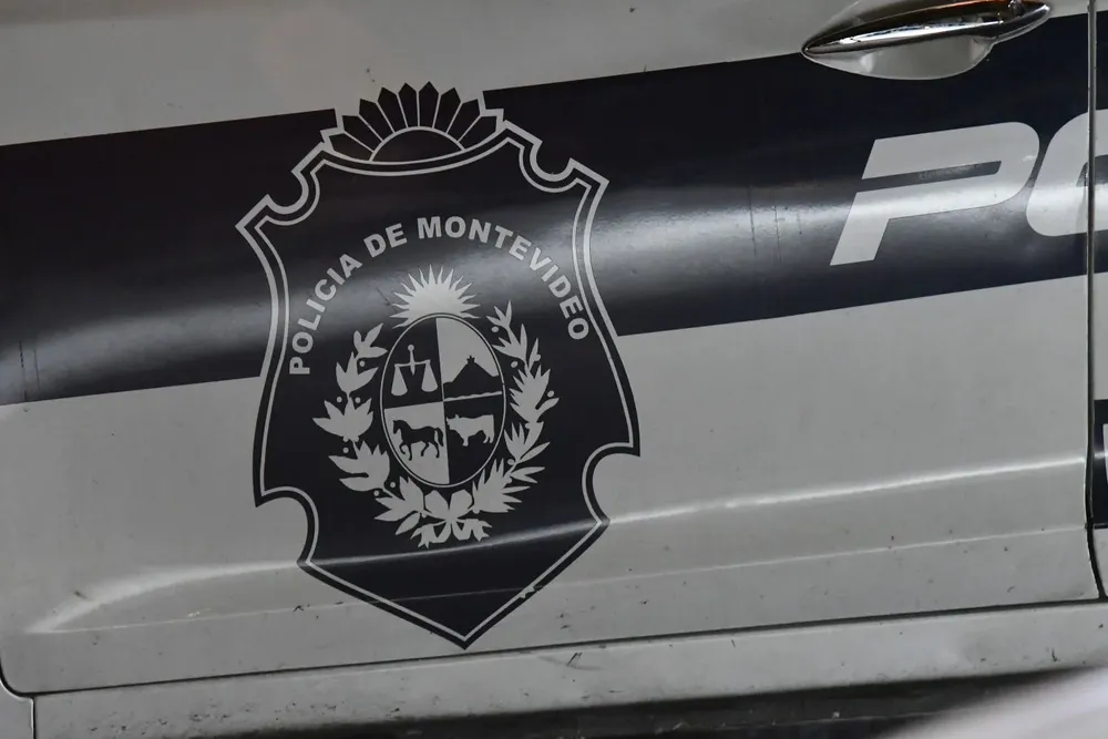 Archivo. Policía acudió a la zona tras un llamado al 911 por limpiadores de la IMM