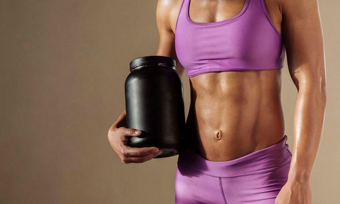 La creatina se usa normalmente como suplemento para crear tejido muscular, pero estudios científicos empiezan a revelar que podría traer muchos otros beneficios.