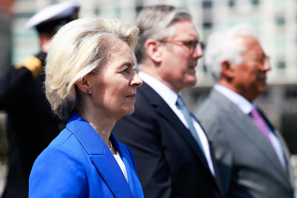 Úrsula Vpn der Leyen, Keir Starmer y Antonio Costa. EFE