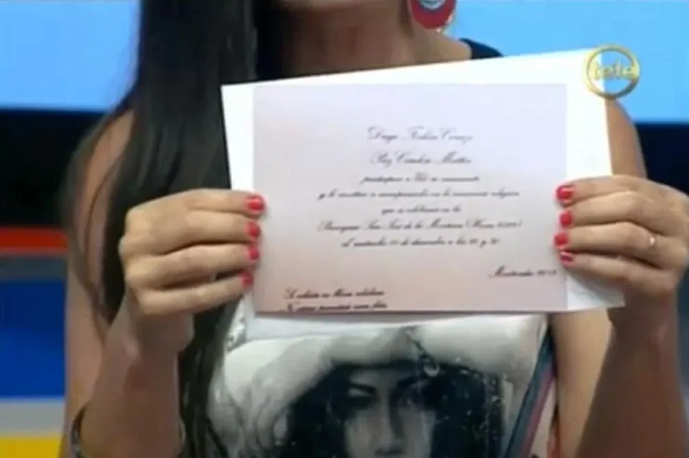 Ximena Barbé mostró la invitación en el programa Día Perfecto