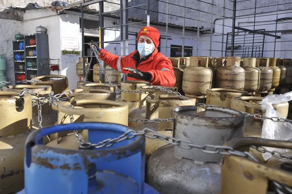 Distribución de supergás.