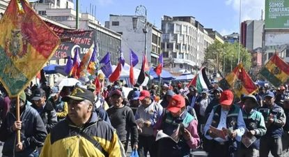 Seguidores de Evo Morales paralizan Bolivia