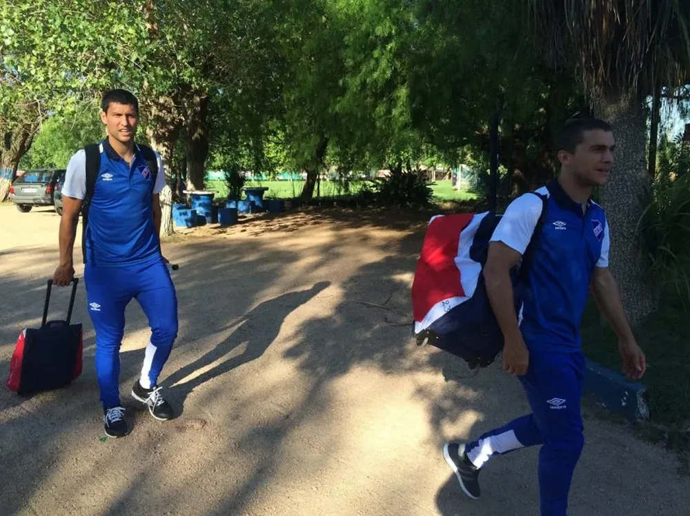 Nacho González y Seba Fernández al salir de Los Céspedes