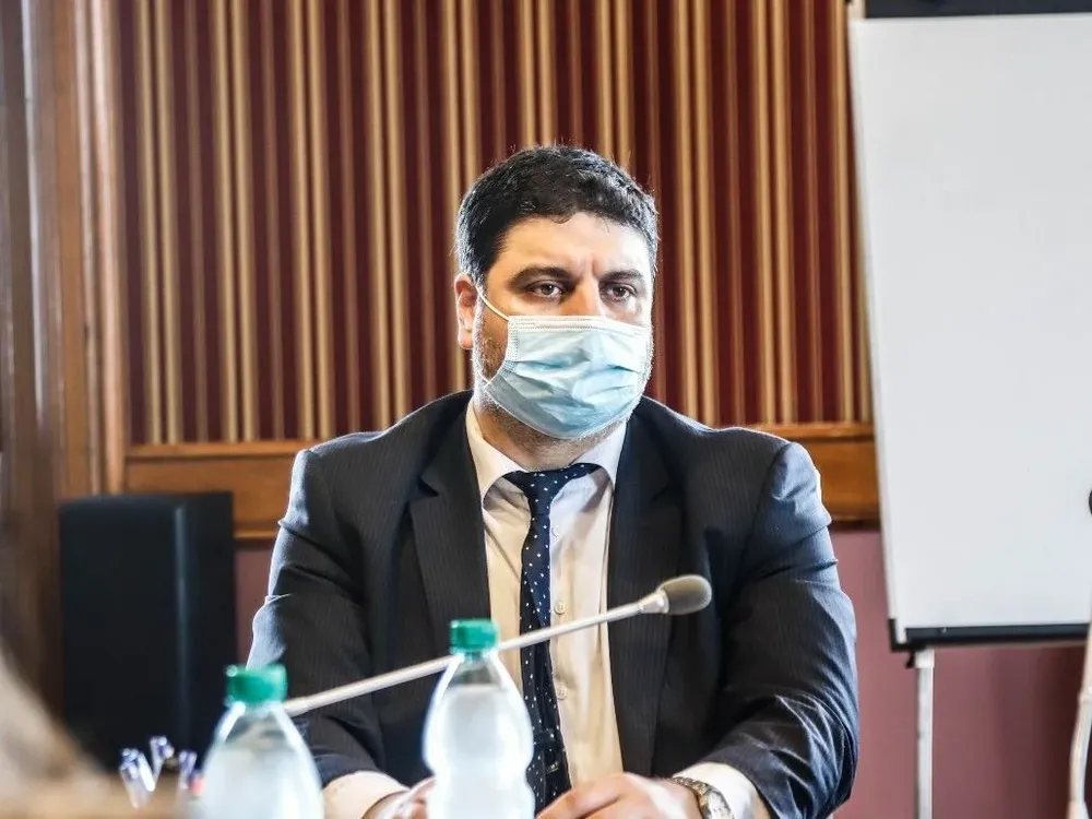 El diputado ofreció un acuerdo de $ 300 mil a cambio de confidencialidad