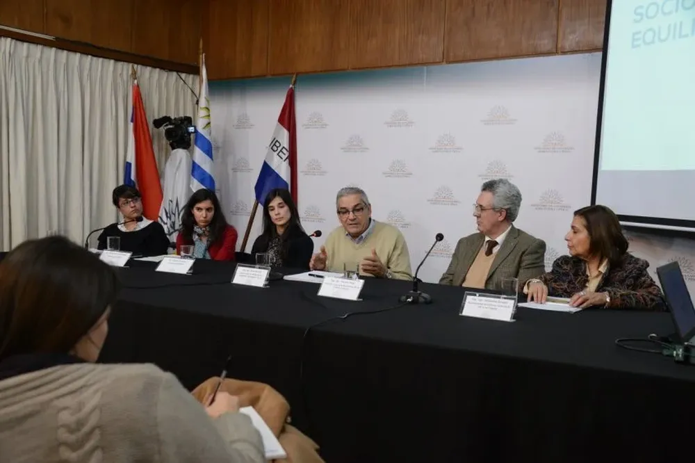 Benech destacó importancia del sector agropecuario que representa el 74 de la exportaciones del país.