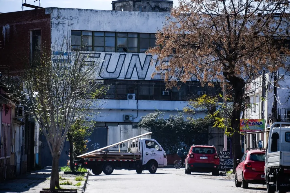 Fábrica de Funsa en Camino Corrales