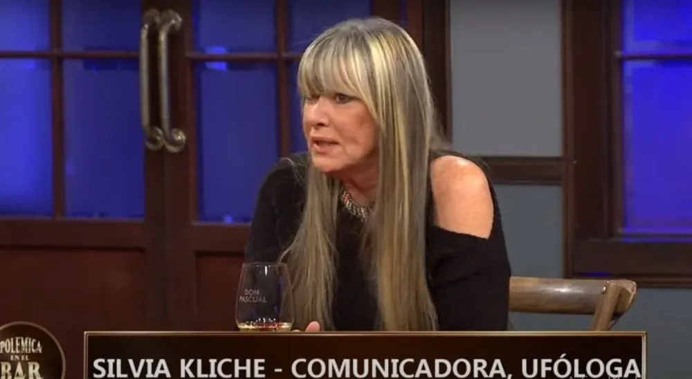 Silvia Kliche estuvo en Polémica en el Bar para hablar de ovnis