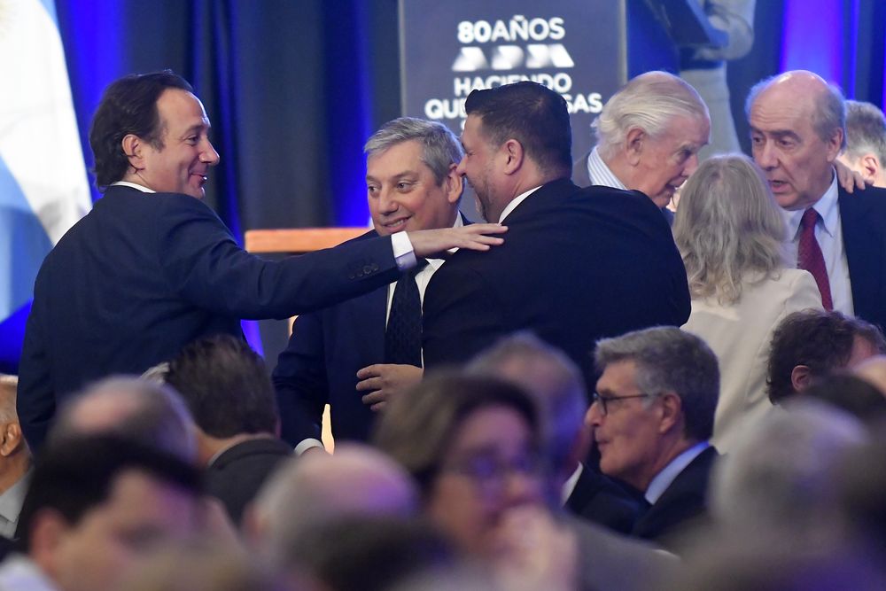 El embajador Carlos Enciso Christiansen