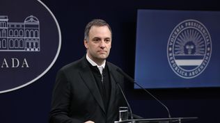 El Gobierno intenta mantener la calma en medio de la tempestad