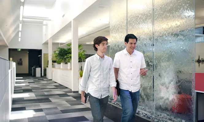 Oficinas de Plantronics (California) son un claro ejemplo de lo que se viene para los espacios de trabajo