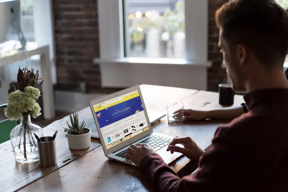 Ciberlunes una propuesta impulsada por la CEDU con el fin de promover el desarrollo del ecosistema digital por medio de la oferta online