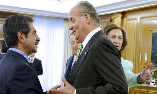 El expresidente de Cantabria, Miguel Ángel Revilla y el rey emérito, Juan Carlos I