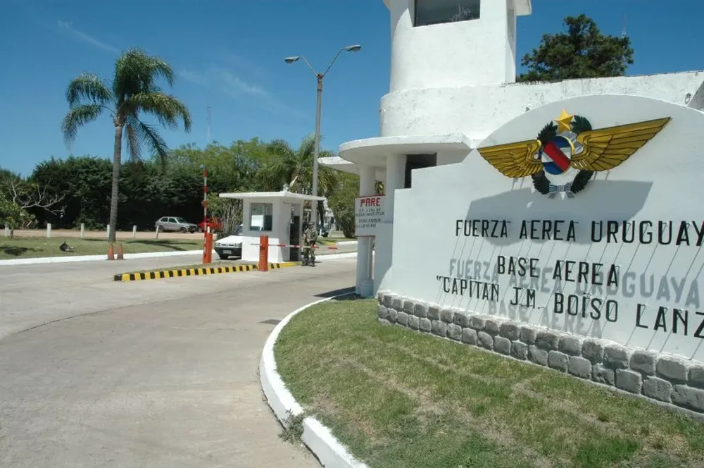Base aérea de la Fuerza Aérea Uruguaya