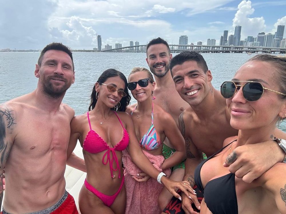 Lionel Messi junto a su esposa, con Luis Suárez y la suya en unas mini vacaciones en MIami
