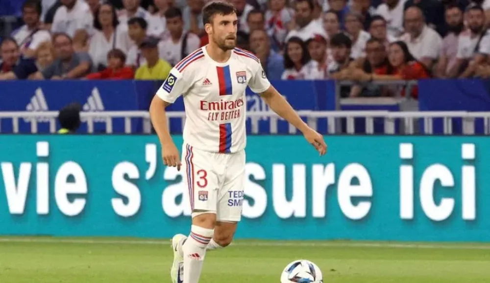 Nico Tagliafico salió a desmentir sanciones