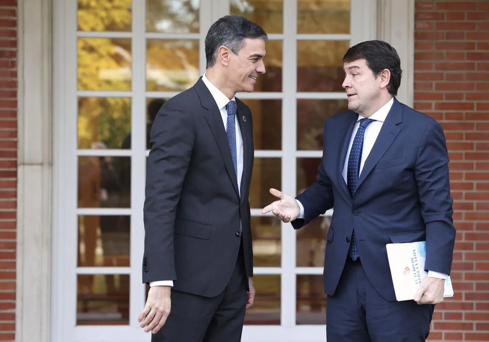 Pedro Sánchez y Alfonso Fernández Mañueco