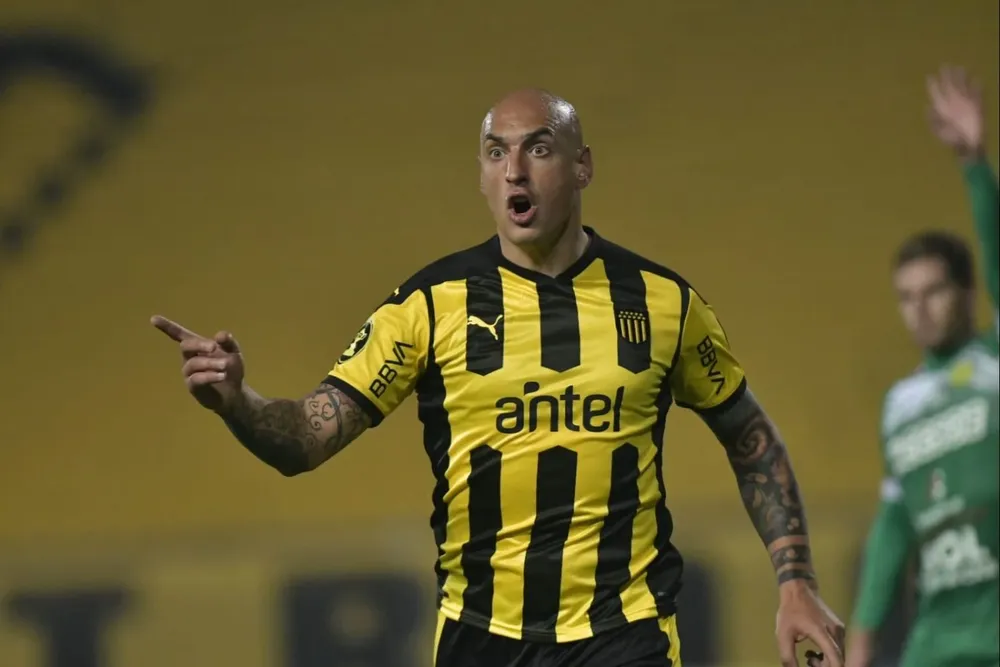 Ariel Nahuelpán continuará sancionado