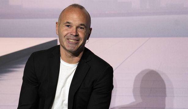 Andrés Iniesta se retira del fútbol.