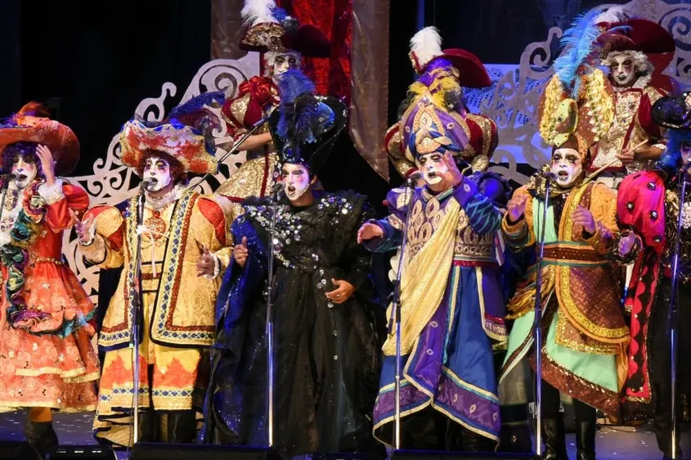 La murga Los Saltimbanquis.