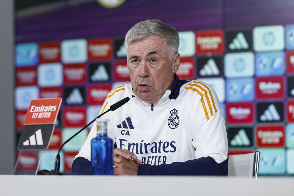 Carlo Ancelotti en rueda de prensa.