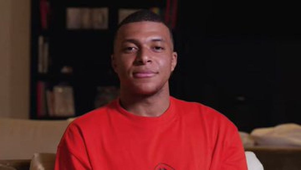 Imagen del video oficial de Mbappé