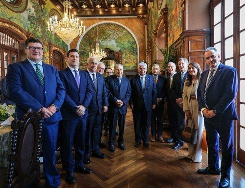 Arroceros uruguayos -representando a los productores e industriales- integraron la delegación uruguaya encabezada por el presidente Yamandú Orsi.