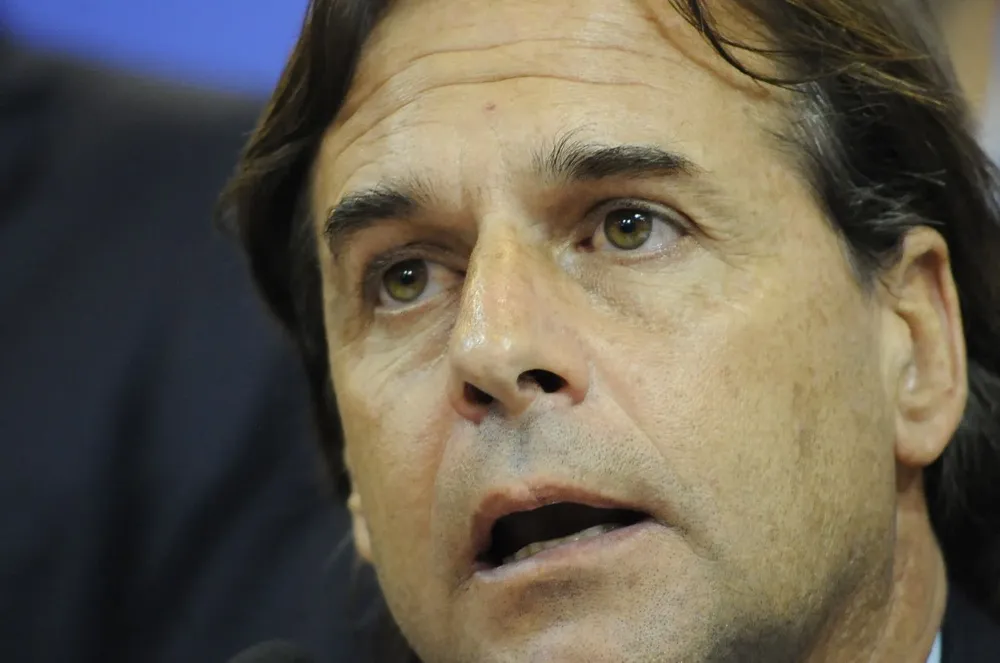 Lacalle Pou reconoció la gestión de Cardoso en este año y medio de pandemia por covid