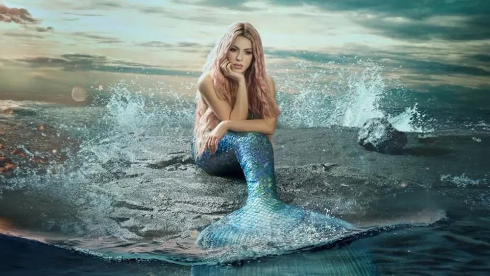Shakira interpreta a una sirena en el videoclip de Copa Vacía