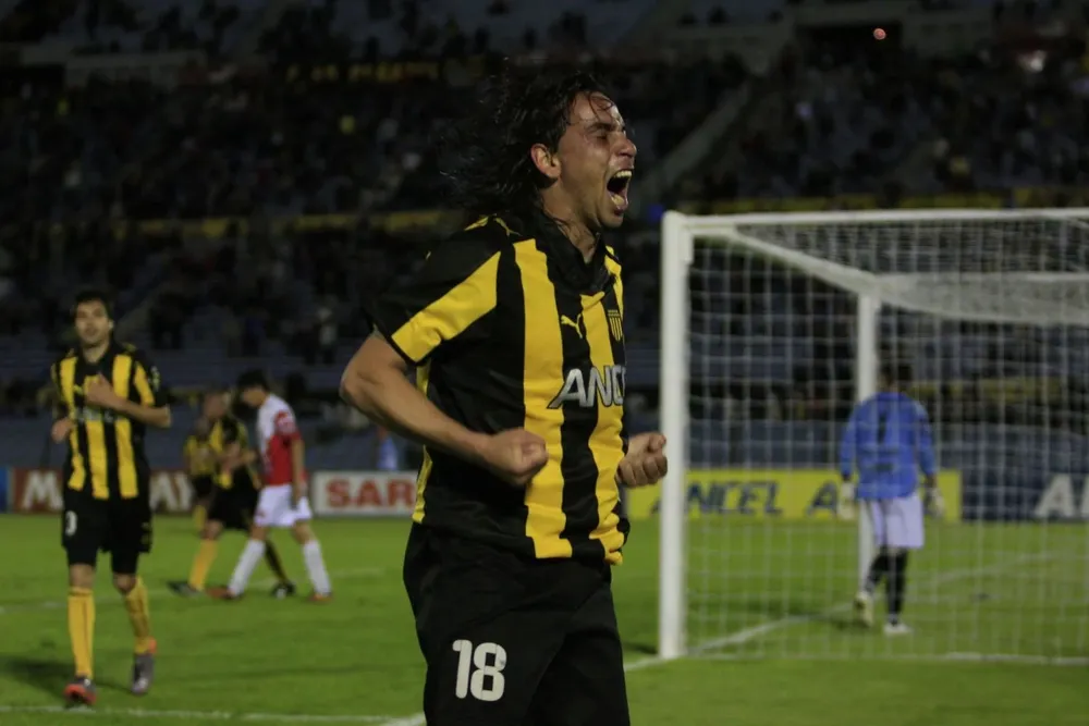 El Pato Sosa con Peñarol en 2010